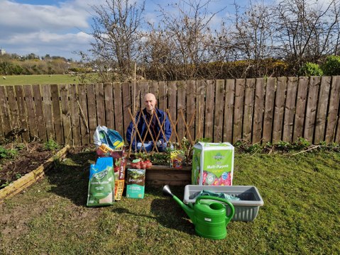 Sowing seed potatoes, beans and carrots outdoors