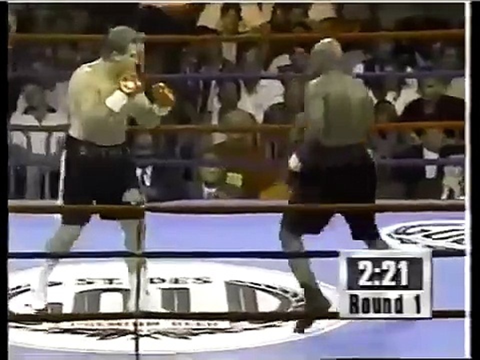 Frans Botha vs Lee Gilbert - Showtime 6-21-97