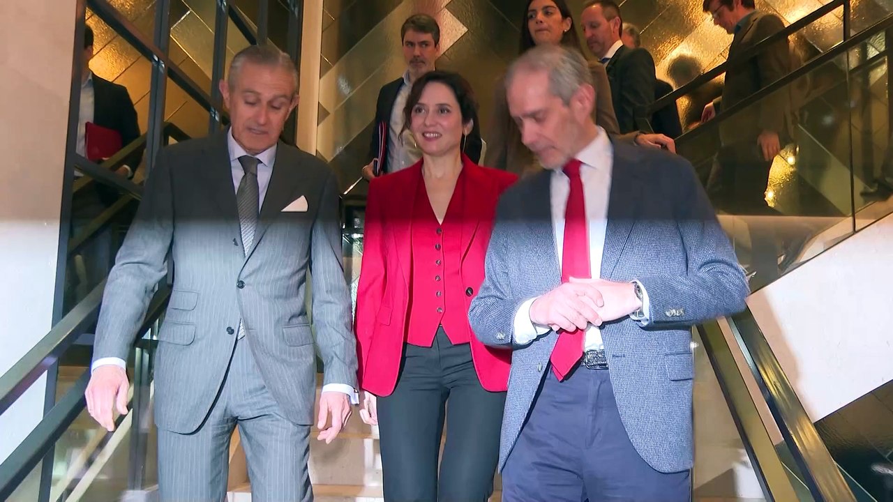 Ayuso pide a Sánchez, "el galgo de Paiporta", ayudar y defiende el pacto de Mazón