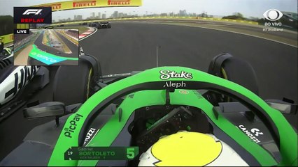 Gabriel Bortoleto roda na primeira volta do GP da China