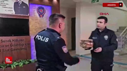Amasya'da şehidin son isteği Amasya çöreği, bu yıl da polislere ulaştırıldı