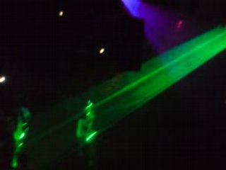 Tremplin laser coin salle ambiance 25/04/08