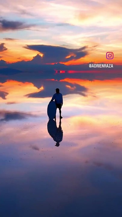 beau surf au dessus des nuages