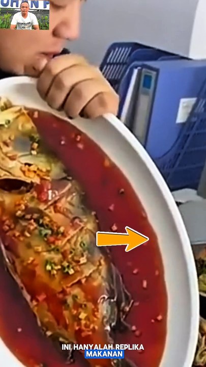 Replika Makanan yang Nampak Seperti Asli