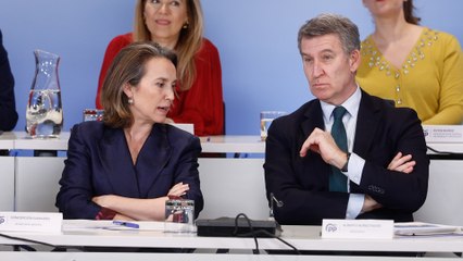 Feijóo llama a Sánchez "presidente zombi" y le pide celebrar el Debate sobre el estado de la nación