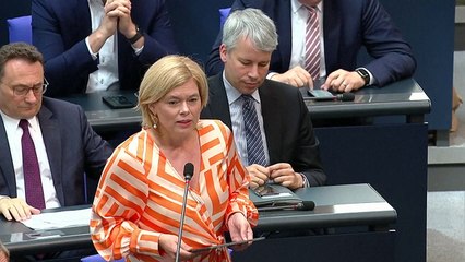 Julia Klöckner: Frühere Weinkönigin im zweithöchsten Staatsamt