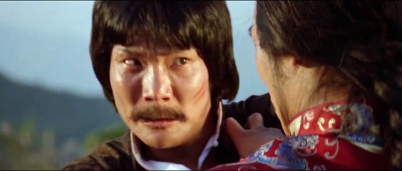 La Serpiente y el Águila: Acción y Comedia en la Película Castellana 🐍🦅