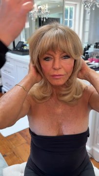 Goldie Hawn’s Dazzling 2025 Oscars Look: Behind-the-Scenes Video of Her Getting Ready
