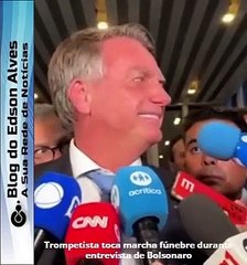 Trompetista toca marcha fúnebre durante entrevista de Bolsonaro; Ex-presidente virou réu por golpe de estado e outros cinco crimes (Confira)