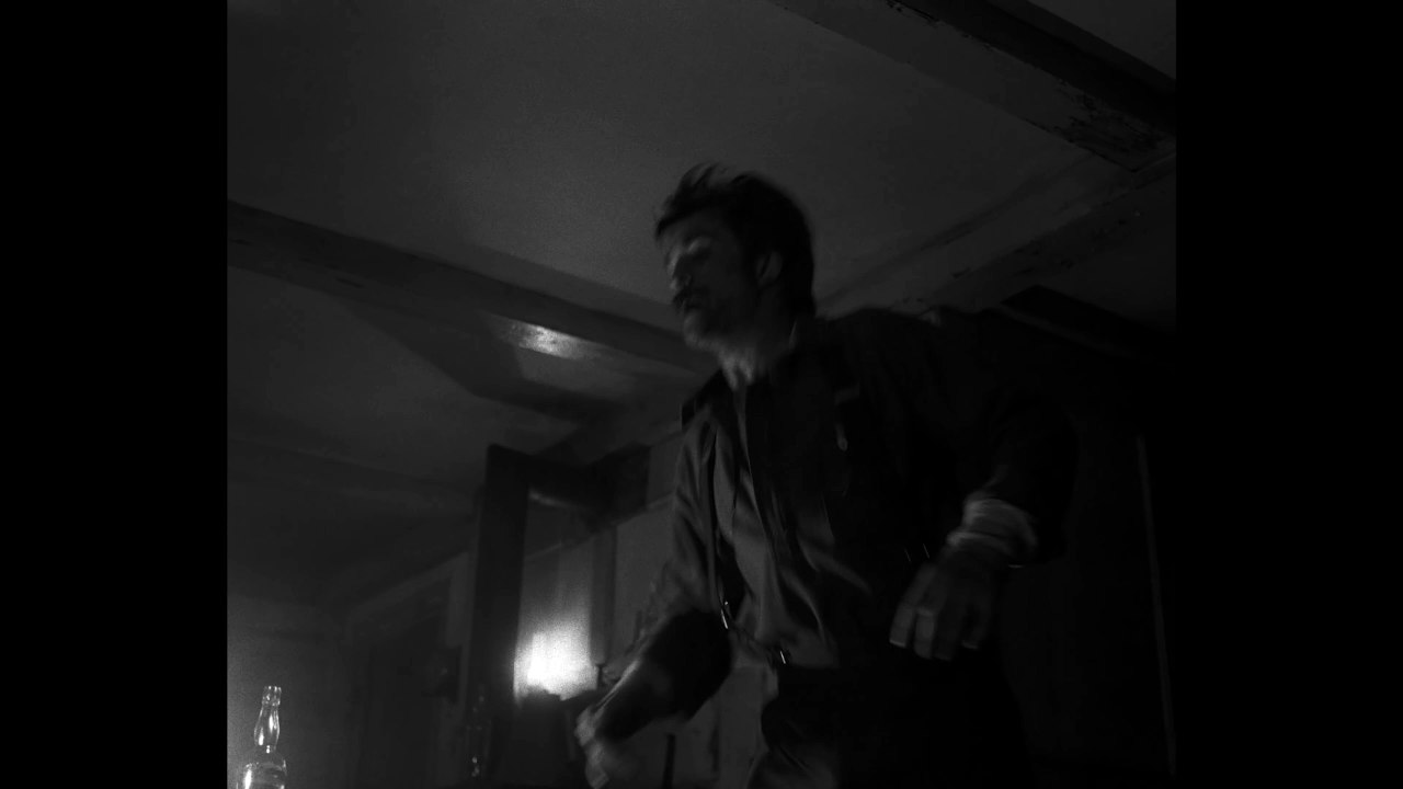 Le phare Film (2019) - Extrait - Willem Dafoe et Robert Pattinson sombrent vers la folie