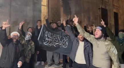 İftar çağrısı yapmışlardı: Şehzadebaşı'na gelip slogan attılar