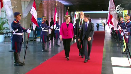 Dilma reeleita presidente do banco do Brics