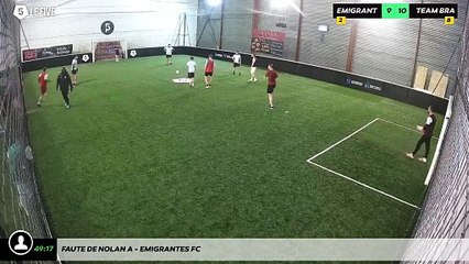 Faute de Nolan A - Emigrantes Fc