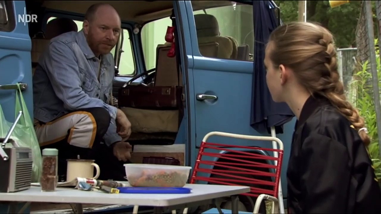 Die Pfefferkörner - Staffel 9, Folge 11. Ein Fall für den Gentleman