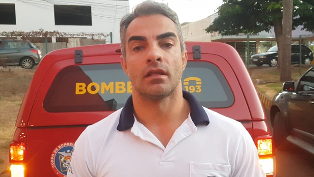 Motociclista foi arremessado , diz médico do Corpo de Bombeiros sobre acidente no Santos Dumont