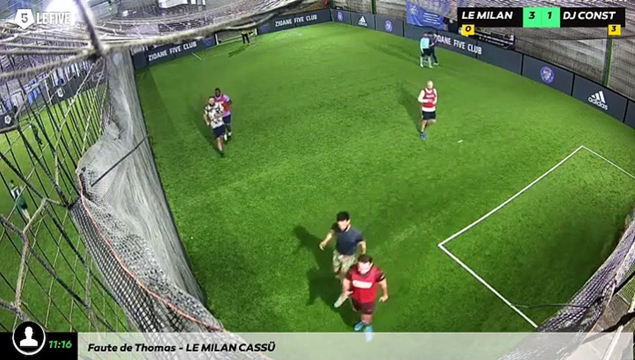LE MILAN CASSÉ - DJ CONSTRUCTION 24/03 à 19:37 - Football Terrain 1 (LeFive Valenciennes)