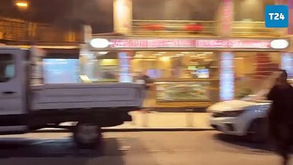 Ara sokaklarda dağılmayan vatandaşlara polis müdahalesi