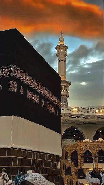 mawla+ya+salli+wasallim+in+2025+_+Qur'an+photography,+Al+qur'an+photography,+Beautiful+views+video