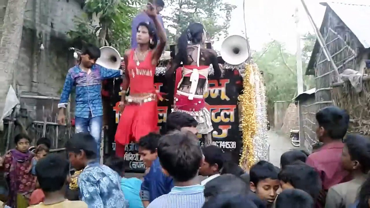 छोरी_सब_नाचे_आगे_आगे -- हॉट मैथिली डी जे डाँस
