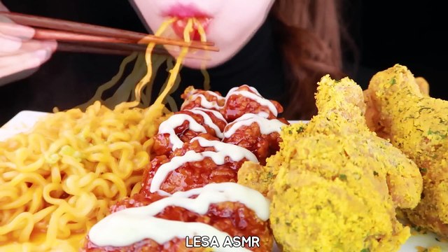 ASMR JALAPENO FIRE NOODLES, FIRED CHICKEN, YANGNYEOM EATING SOUNDS MUKBANG 먹방 咀嚼音