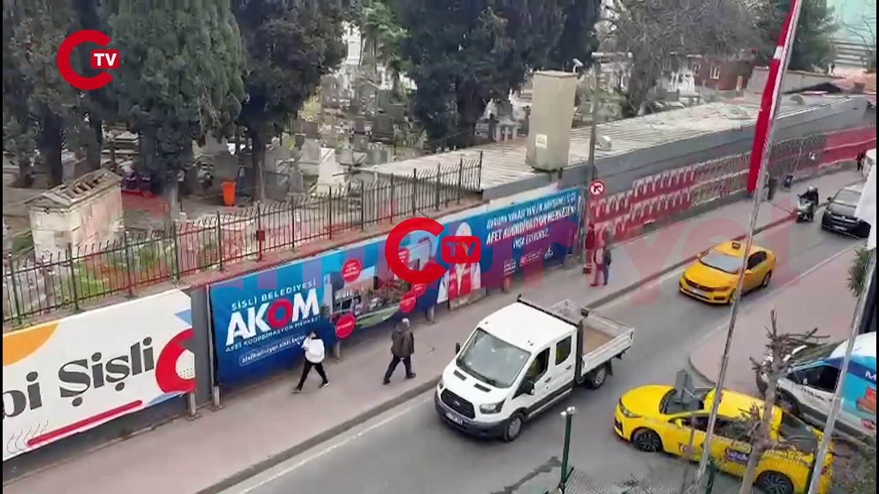 Şişli'de Resul Emrah Şahan afişleri indirildi