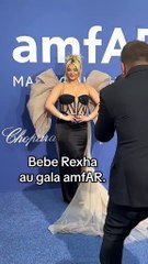 Bebe Rexha au gala AmfAR.