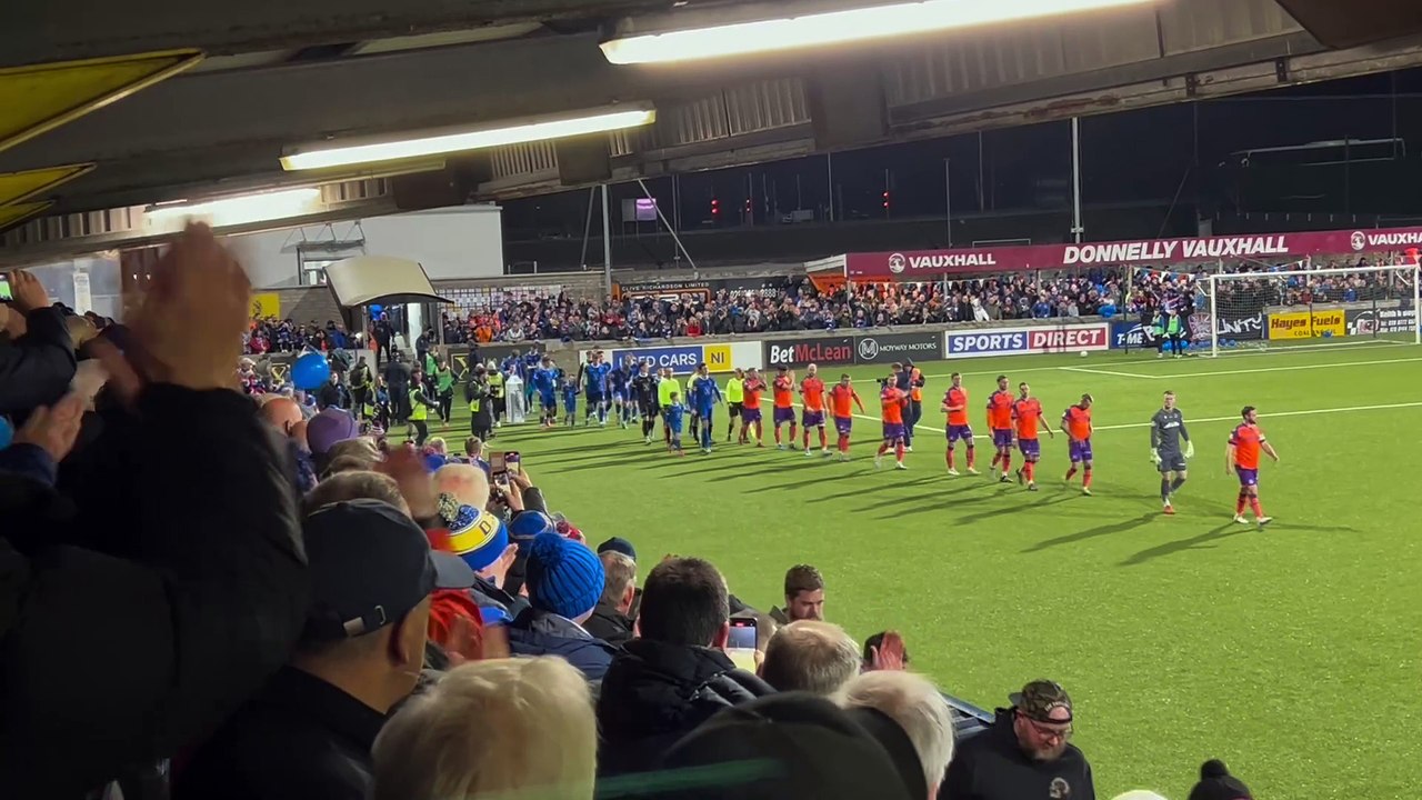 Linfield receive guard of honour as David Healy hails 'nine out of 10' Jamie Mulgrew after securing 11th Premiership title