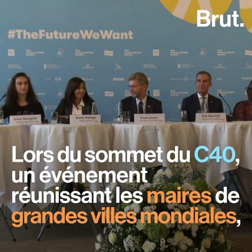 Les échanges entre Anne Hidalgo et de jeunes activistes lors du C40