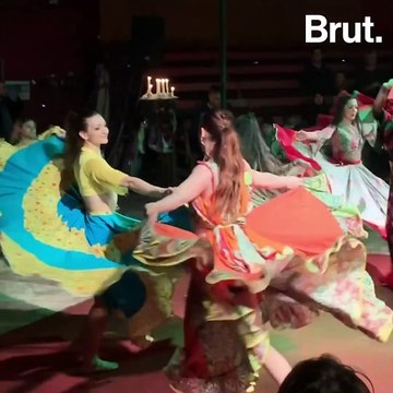 Les Romanès racontent leur communauté