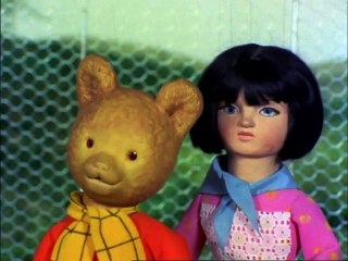 The Adventures of Rupert Bear (1970) S01E10 - Rupert and Sky Boat