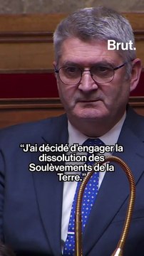 Gérald Darmanin annonce vouloir dissoudre le collectif écologiste Les Soulèvements de la Terre.