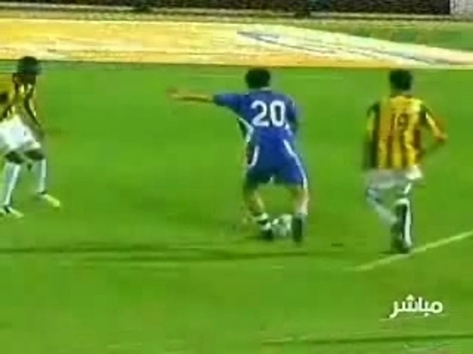 حركة خالد عزيز الغير أخلاقية