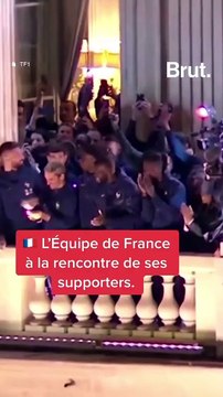 Au retour du Mondial, les Bleus rencontrent leurs supporters
