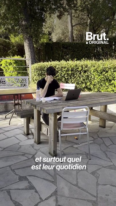 Une journée dans une cité universitaire
