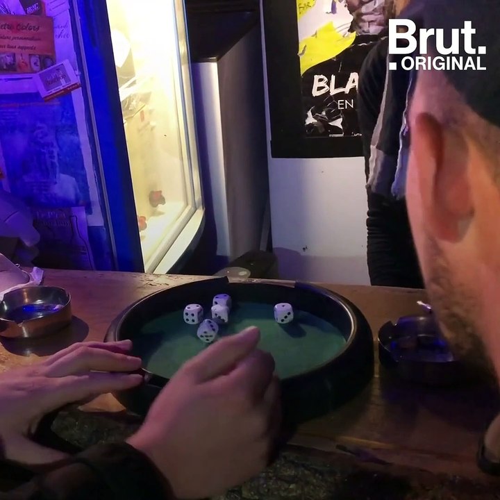 Un bar ambulant pour redonner vie aux petits villages