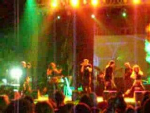 rumaneca i enchev v kavarna