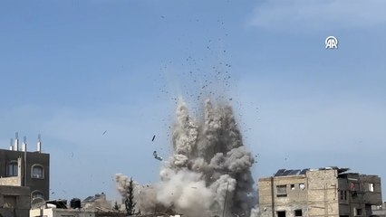 İsrail ordusunun Gazze Şeridi'ne yönelik hava saldırıları sürüyor