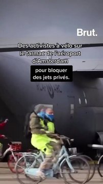 Des activistes bloquent des jets privés à l’aéroport d’Amsterdam