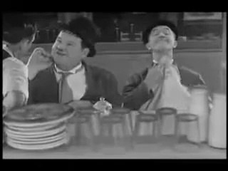 El Gordo y El Flaco   En cada puerto un terror 1932 Any Old Port español