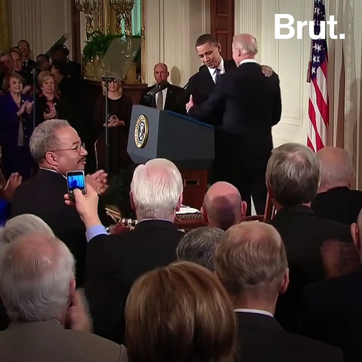 8 Times Politicians Forgot Their Mics Were On