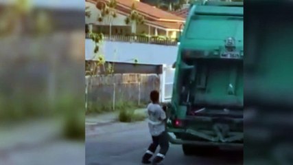 Gari dançarino rouba a cena enquanto coleta o lixo nas ruas de cidade de SC