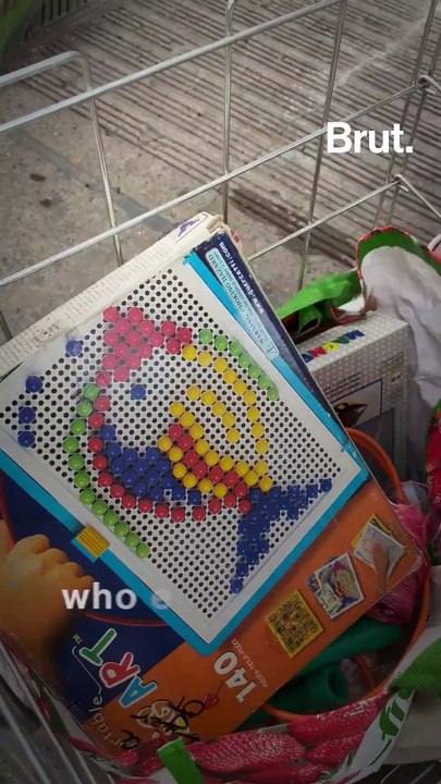 "The Trash Walker" is saving your waste