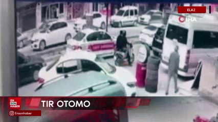 Elazığ’da tır, otomobili metrelerce sürükledi