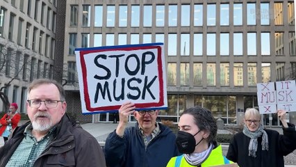 Tesla on the Brink: What’s Next for the Electric Car Giant ⚡