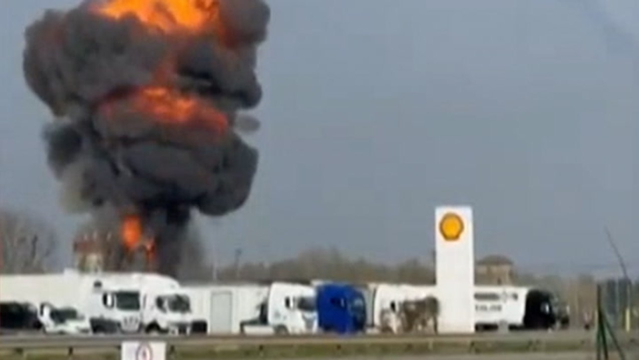 French Air Force jets explode in fireball after mid-air stunt crash
