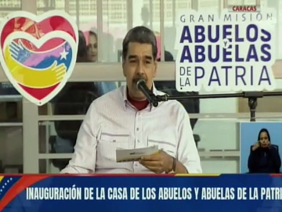 Presidente Maduro: Gracias al Comandante Chávez hoy hemos logrado construir una patria soberana