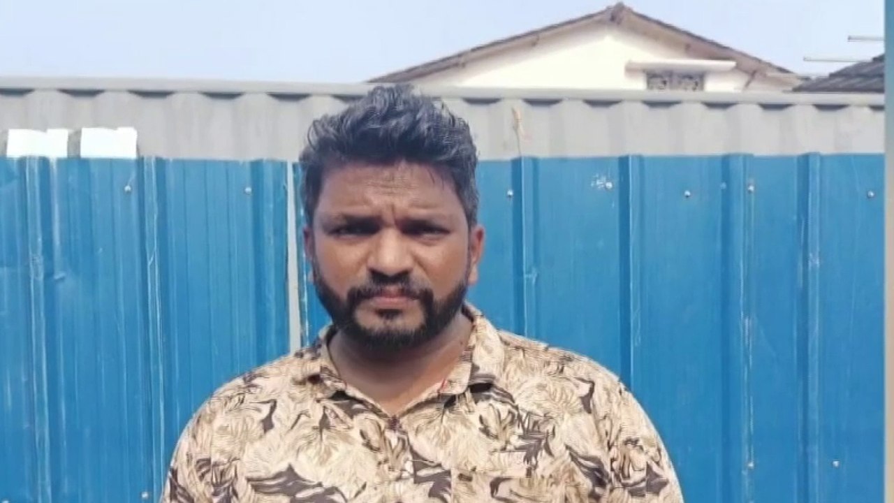 പാലക്കാട് അരുംകൊല; അയല്‍വാസിയെ തലയ്ക്കടിച്ച് ക...