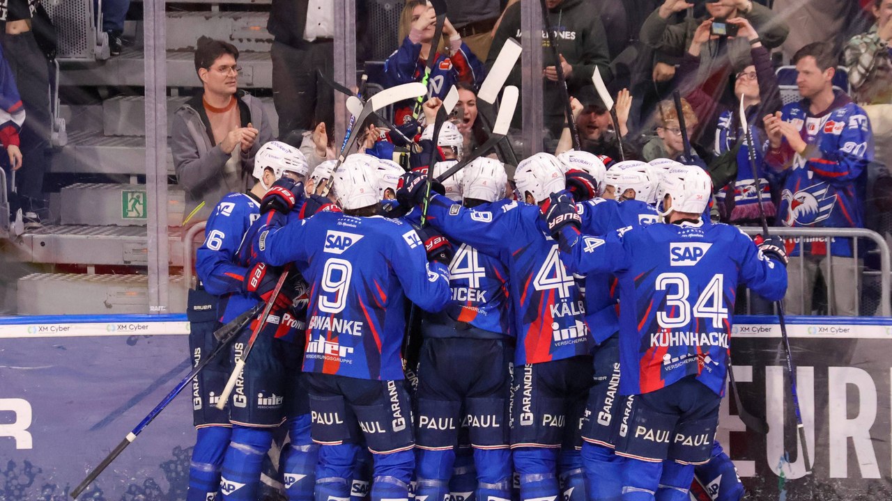 Was für ein Spiel in Mannheim! Dramatischer Fight geht an die Adler