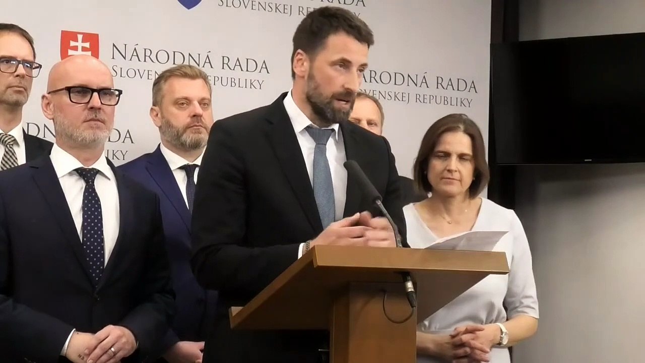 ZÁZNAM: Gröhling: Koalícia je zlepencom, pri voľbe predsedu parlamentu SaS nebude