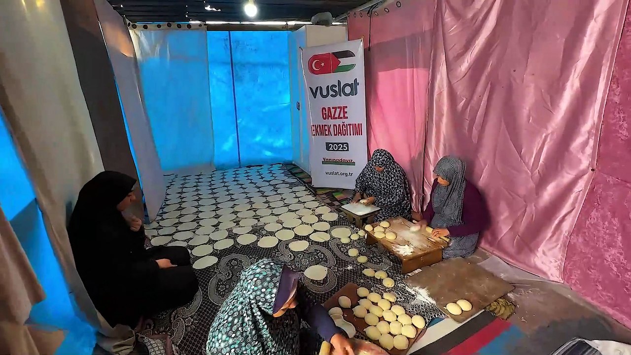 Gazze Ekmek Dağıtımı | Vuslat Derneği 2025